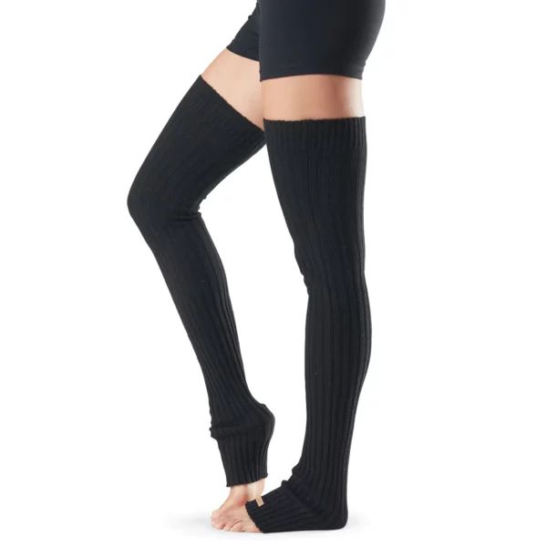חותלות מחממות גובה ירך | שני צבעים | Toesox Leg Warmers Thigh High