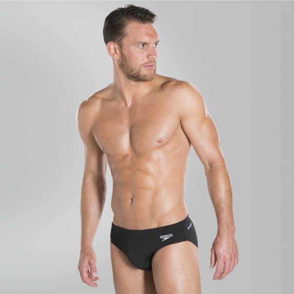 בגד ים תחתון מקצועי לגבר- ספידו בצבע שחור | Speedo Essential Endurance+ 5cm Sportsbrief